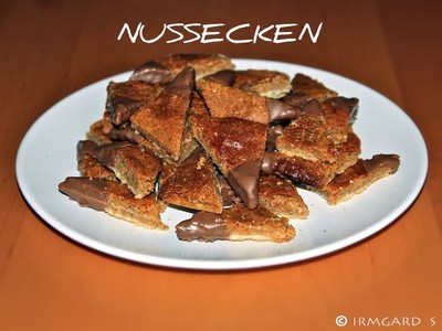 Nussecken mit Marzipan Rezept